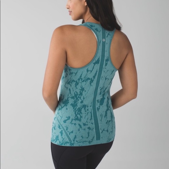❌SOLD❌ Lululemon Swiftly Tech Racerback - Picture 3 of 8